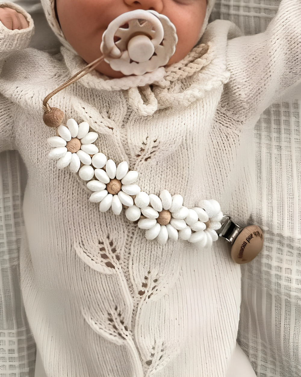 white daisy flower pacifier clip, silicone and wood
