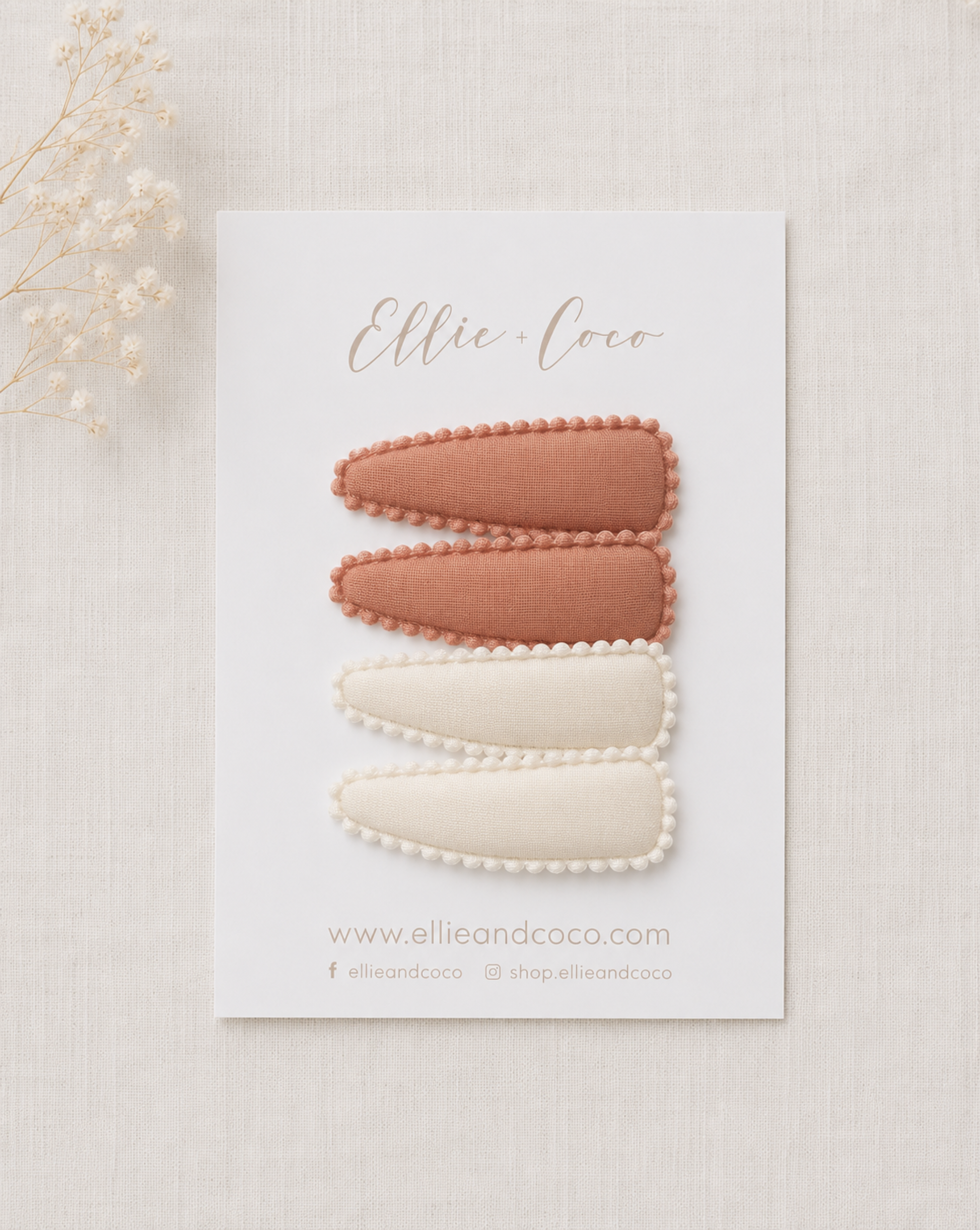 pink and white scallop edge snap clips for baby and toddler girls